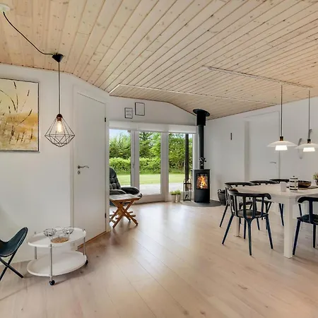 Hébergement de vacances Three-bedroom In Hemmet