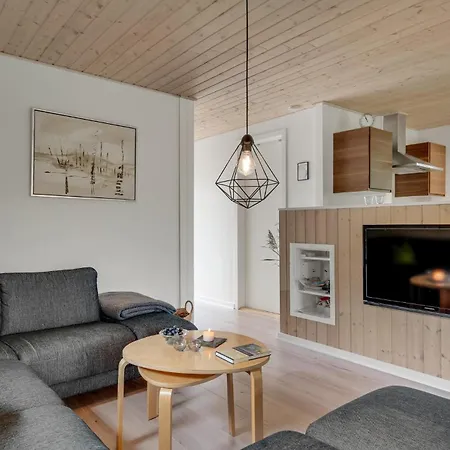 Three-bedroom In *